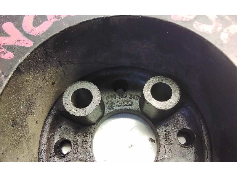 Recambio de polea cigueñal para seat inca 1.9 referencia OEM IAM 038105243  