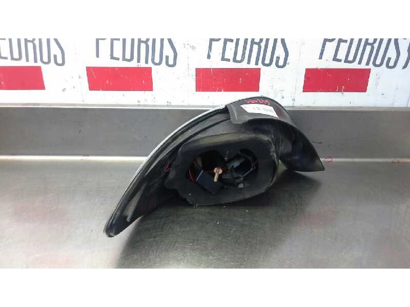 Recambio de piloto trasero derecho para peugeot 206 berlina xr referencia OEM IAM   
