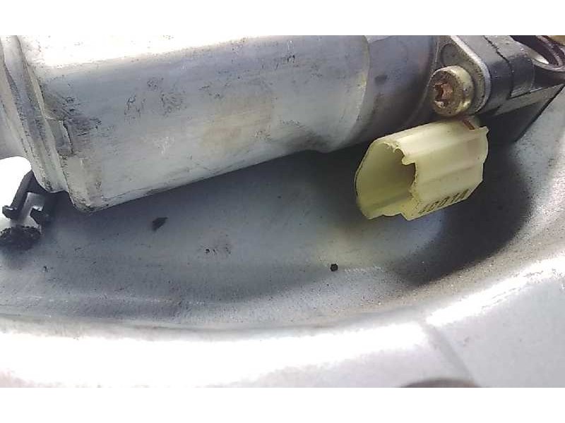 Recambio de elevalunas delantero derecho para hyundai elantra (xd) 1.6 comfort (4-ptas.) referencia OEM IAM 824020062AX  