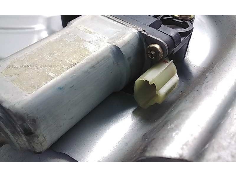 Recambio de elevalunas trasero izquierdo para hyundai elantra (xd) 1.6 comfort (4-ptas.) referencia OEM IAM 834702D052LT  