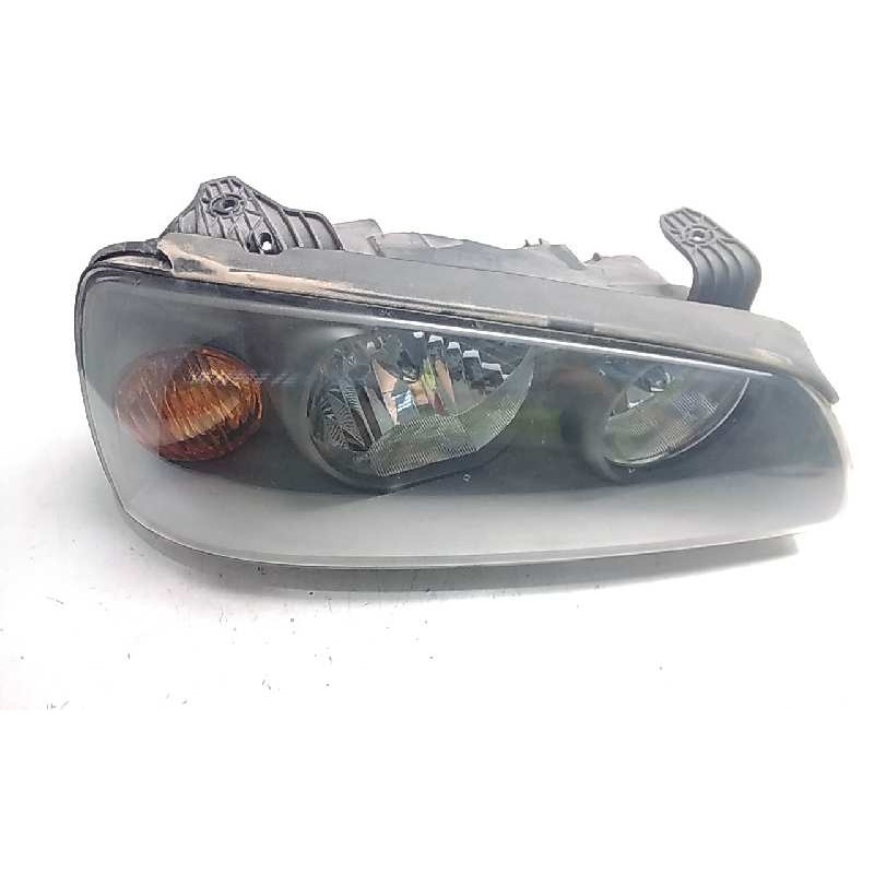 Recambio de faro derecho para hyundai elantra (xd) 1.6 comfort (4-ptas.) referencia OEM IAM 921022DXXX  