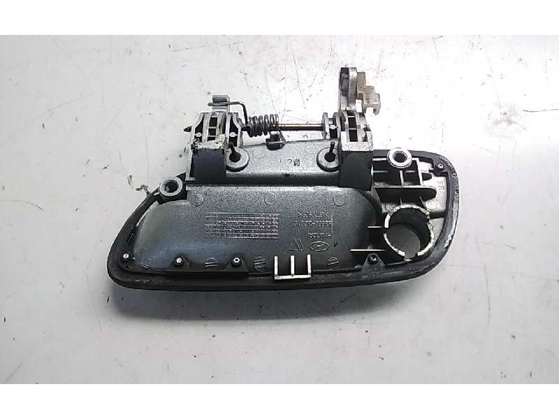 Recambio de maneta exterior delantera derecha para hyundai elantra (xd) 1.6 comfort (4-ptas.) referencia OEM IAM 826602D010  