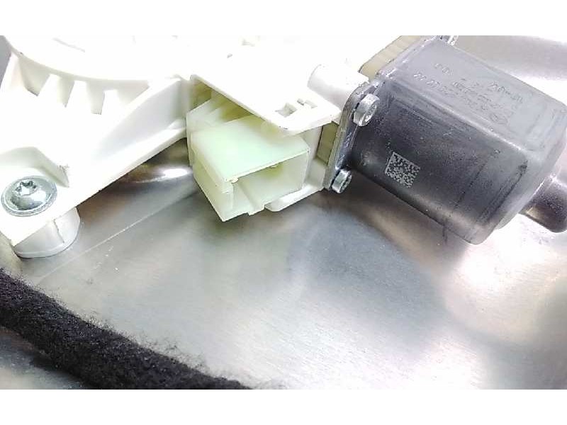 Recambio de elevalunas delantero derecho para mercedes clase c (w204) berlina c 220 cdi blueefficiency (204.002) referencia OEM 