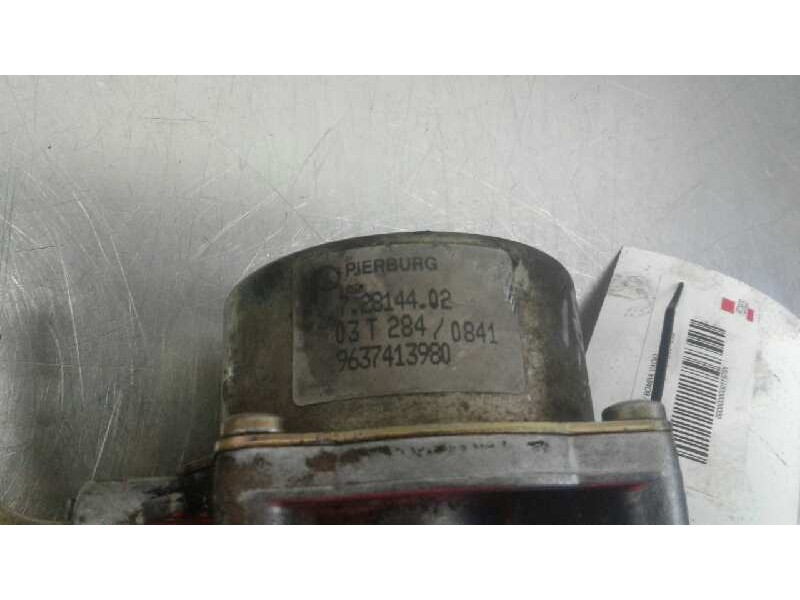 Recambio de depresor freno / bomba vacio para ford fiesta berlina (dx) referencia OEM IAM 72814402 PIERBURG 