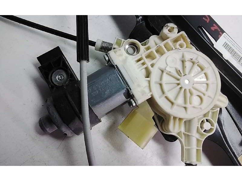 Recambio de elevalunas delantero izquierdo para bmw serie 5 berlina (e60) 530d referencia OEM IAM 977971  