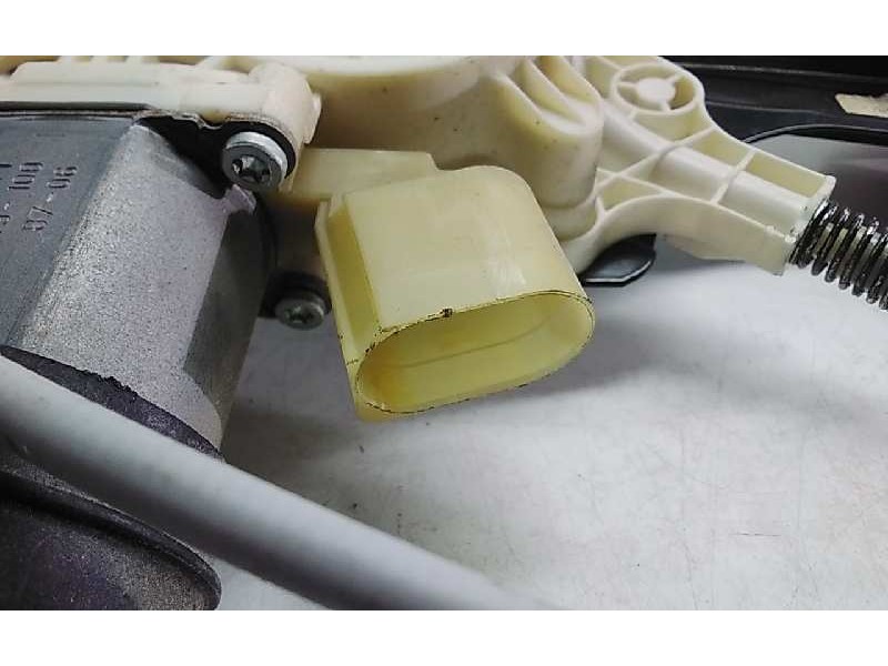 Recambio de elevalunas delantero izquierdo para bmw serie 5 berlina (e60) 530d referencia OEM IAM 977971  