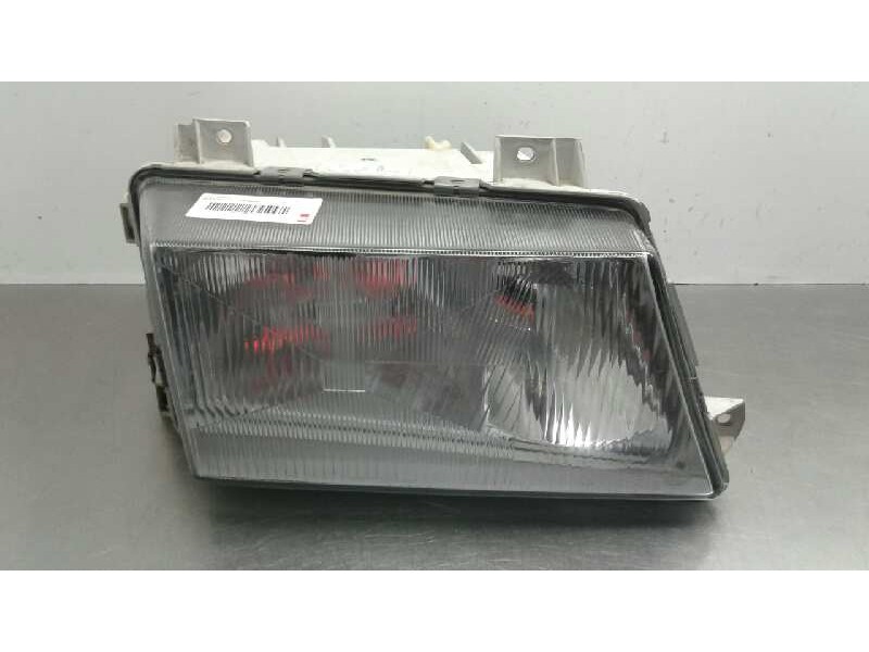 Recambio de faro derecho para mercedes vario (tw2) bm 668 / 670 referencia OEM IAM 6708200661  