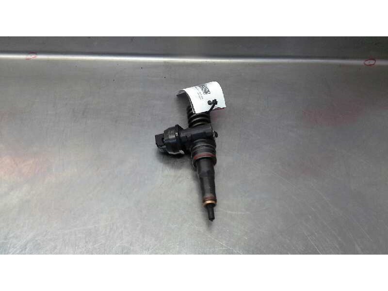 Recambio de inyector para audi a3 (8l) 1.9 tdi ambiente referencia OEM IAM   