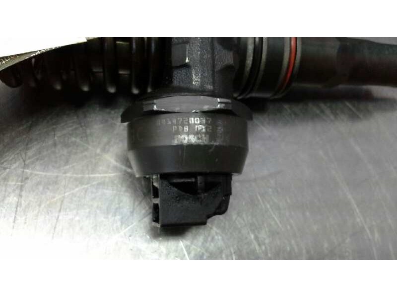 Recambio de inyector para audi a3 (8l) 1.9 tdi ambiente referencia OEM IAM   