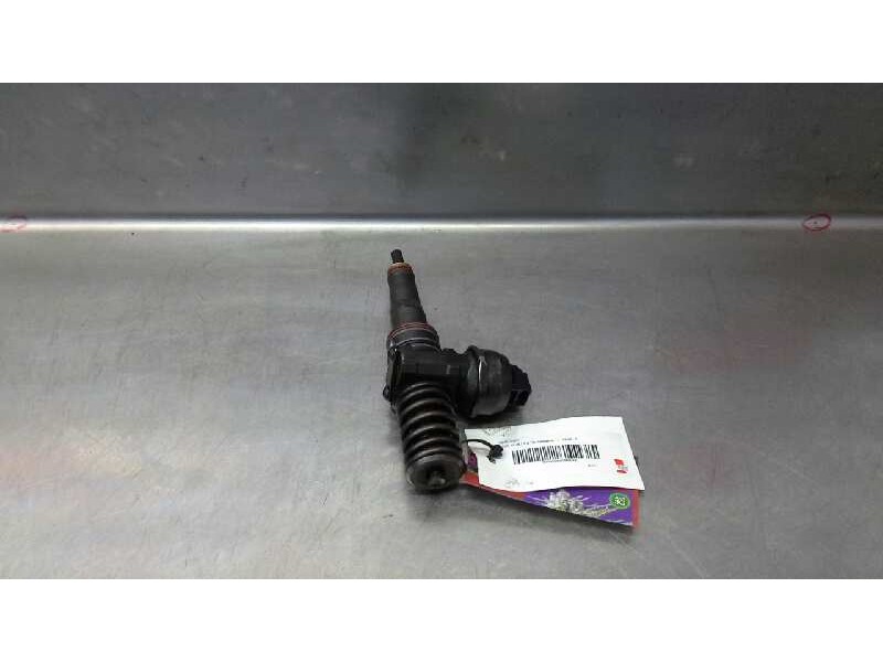 Recambio de inyector para audi a3 (8l) 1.9 tdi ambiente referencia OEM IAM   