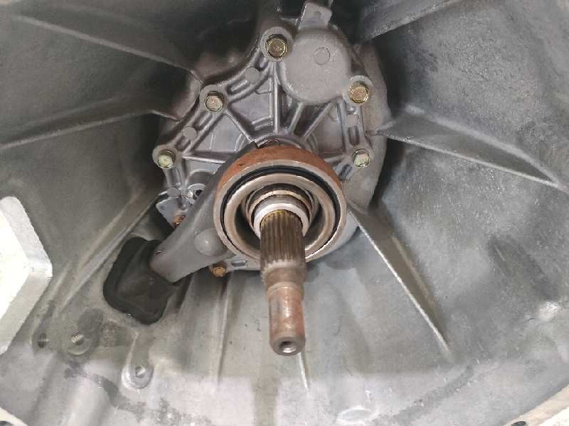 Recambio de caja cambios para nissan navara pick-up (d40m) 2.5 dci cat referencia OEM IAM   