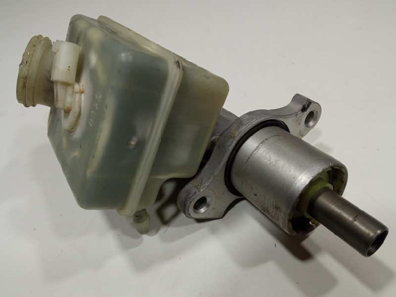 Recambio de bomba freno para mercedes clase a (w169) a 180 cdi exclusive edition (169.007) referencia OEM IAM 32067200  