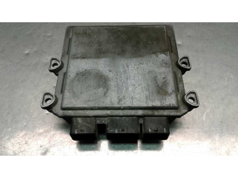 Recambio de centralita motor uce para ford fiesta (cbk) ambiente referencia OEM IAM 5WS40241B J38AC J38AC