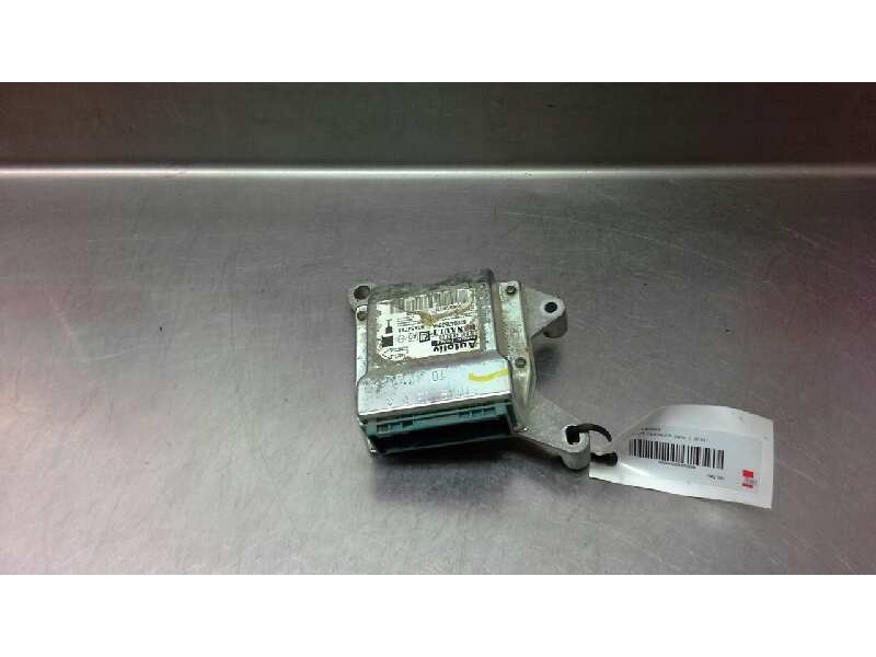 Recambio de centralita airbag para opel vivaro furgón 2.7t corto referencia OEM IAM 8200435339A 356 93854786