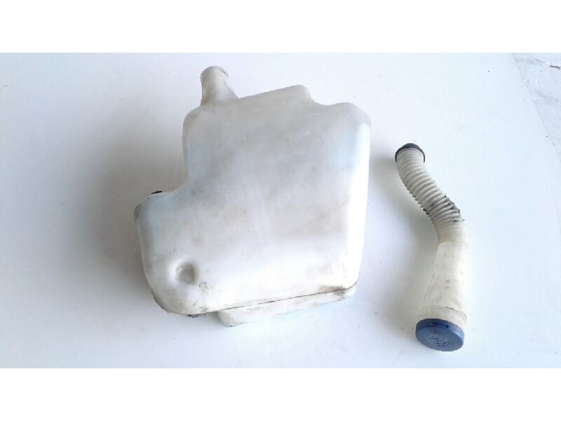 Recambio de deposito limpia para peugeot 807 sr pack referencia OEM IAM 6431D3  