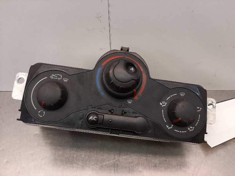 Recambio de mando calefaccion aire acondicionado para renault kangoo (f/kc0) express confort referencia OEM IAM 5F2140100  