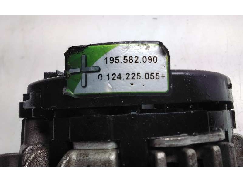 Recambio de alternador para toyota yaris (ksp9/scp9/nlp9) básico referencia OEM IAM 195582090  
