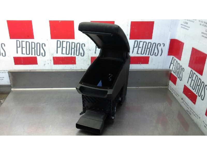 Recambio de reposabrazos para volkswagen passat berlina (3c2) sportline referencia OEM IAM 3CO864207TSM  