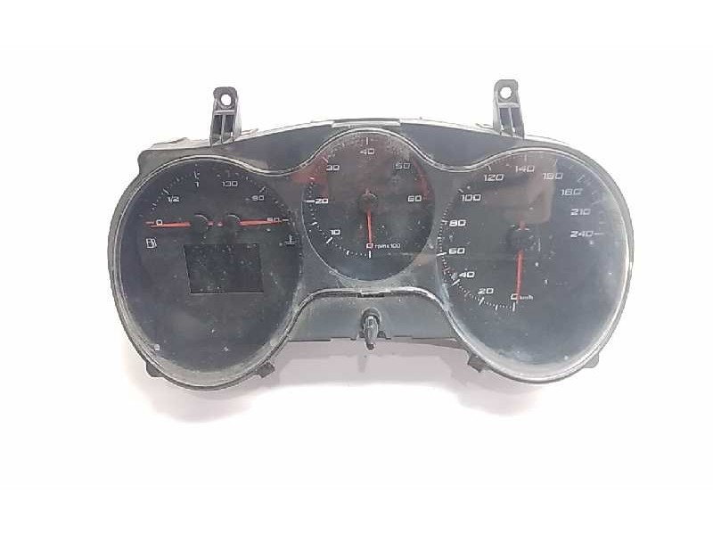 Recambio de cuadro instrumentos para seat leon (1p1) reference referencia OEM IAM 1P0920811A  