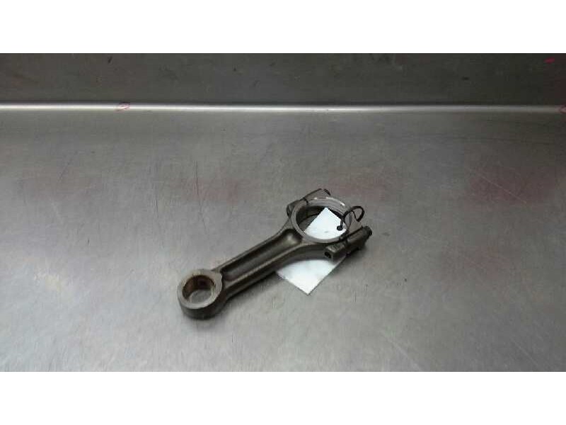 Recambio de biela para nissan primastar (x83) caja cerrada batalla corta 2,7t referencia OEM IAM   