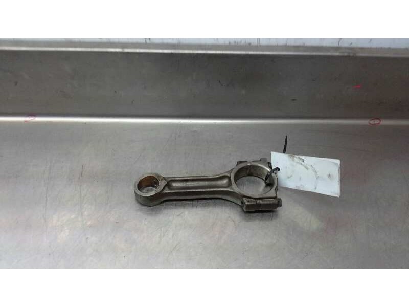 Recambio de biela para nissan primastar (x83) caja cerrada batalla corta 2,7t referencia OEM IAM   