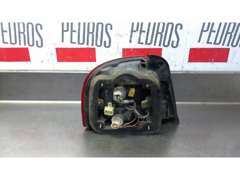 Recambio de piloto trasero derecho para hyundai lantra (j1) 1.8 16v cat referencia OEM IAM   