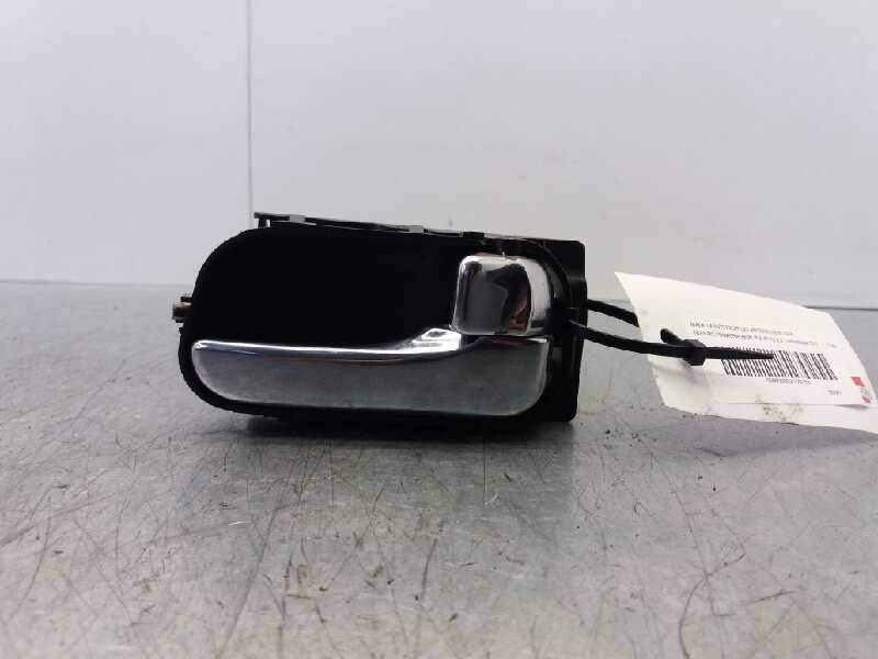 Recambio de maneta interior delantera derecha para nissan primera berlina (p11) 2.0 turbodiesel cat referencia OEM IAM   
