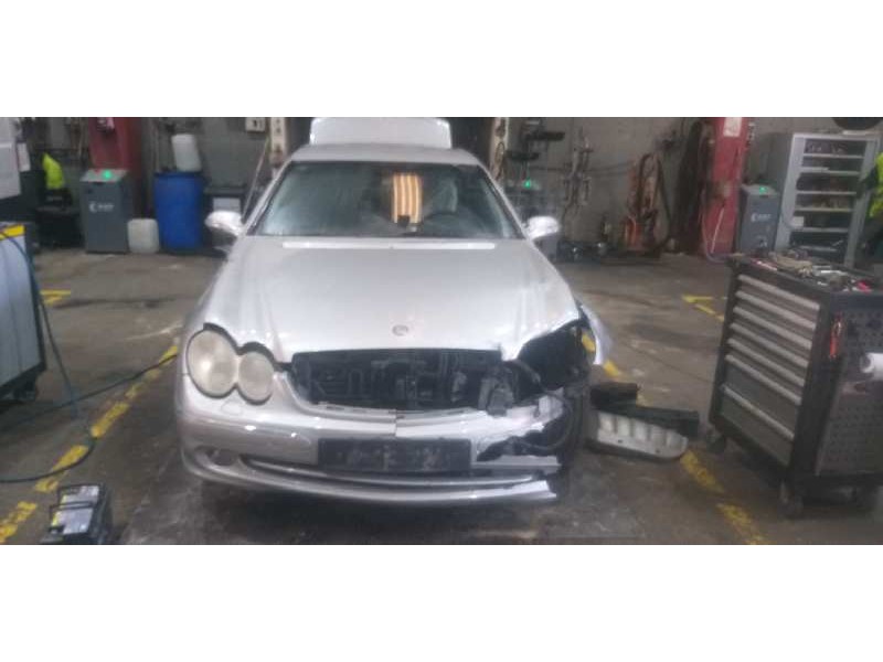 mercedes clase clk (w209) coupe del año 2004
