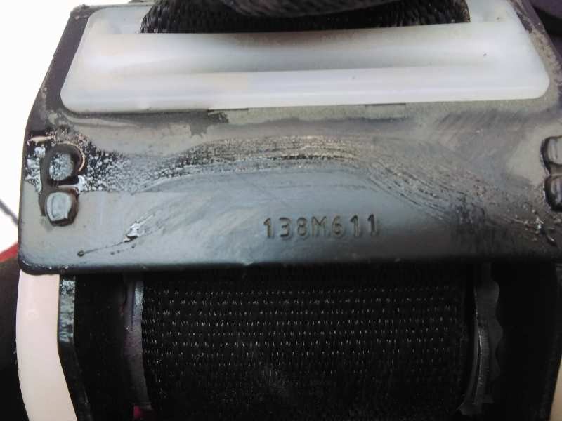 Recambio de cinturon seguridad trasero izquierdo para opel insignia berlina cosmo referencia OEM IAM 138M611  