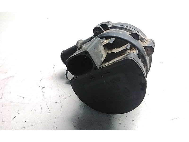 Recambio de bomba agua electrica para nissan qashqai (j10) tekna referencia OEM IAM   