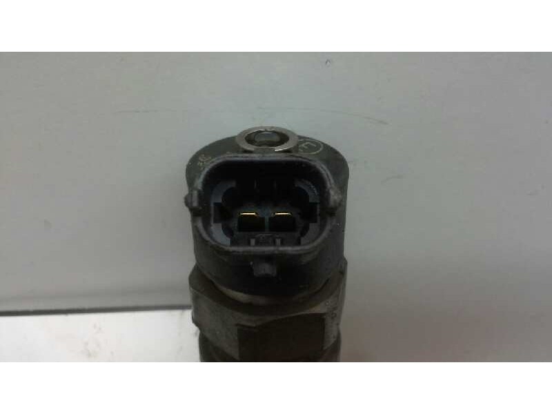 Recambio de inyector para fiat doblo (119) 1.9 jtd elx / dynamic referencia OEM IAM 0445110119  