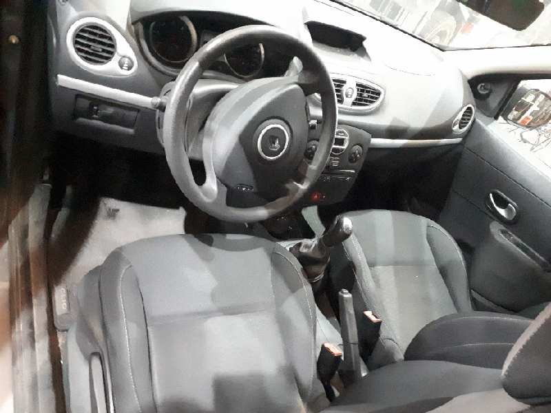 renault clio grandtour del año 2009