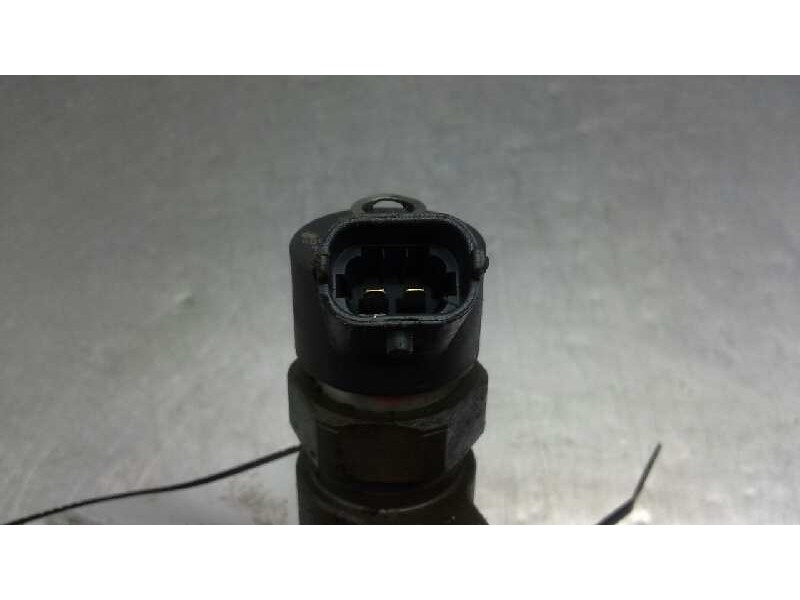 Recambio de inyector para fiat doblo (119) 1.9 jtd elx / dynamic referencia OEM IAM 0445110119  