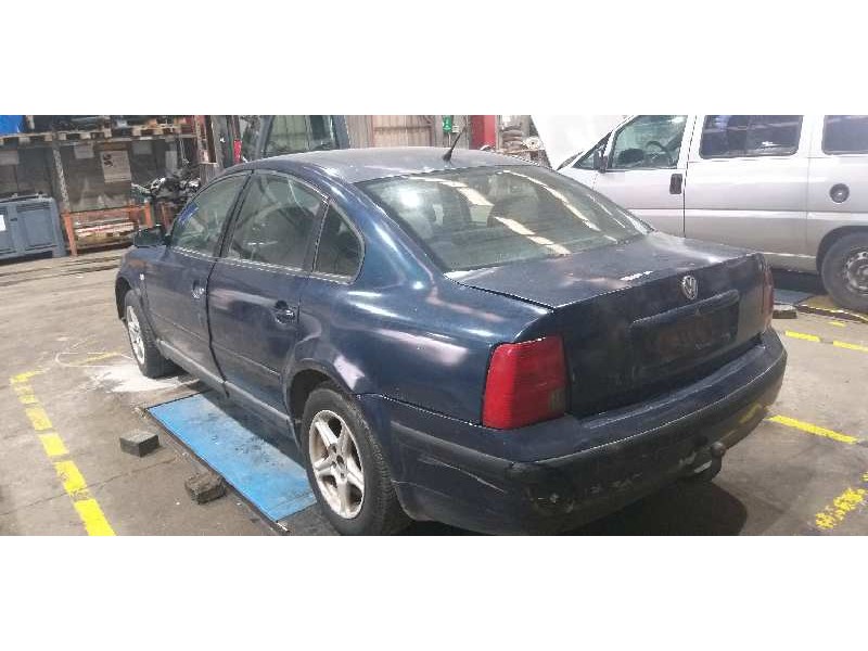 volkswagen passat berlina (3b2) del año 1997