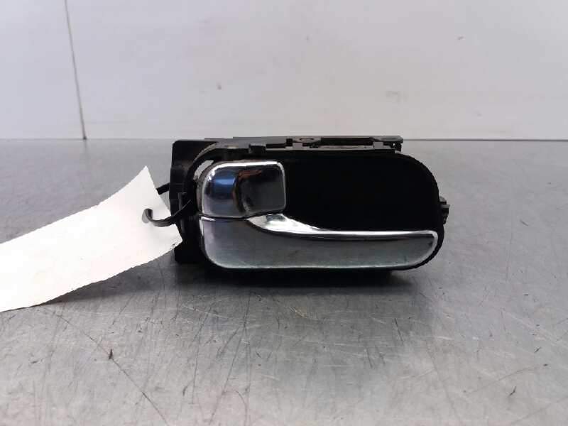 Recambio de maneta interior trasera izquierda para nissan primera berlina (p11) 2.0 turbodiesel cat referencia OEM IAM   