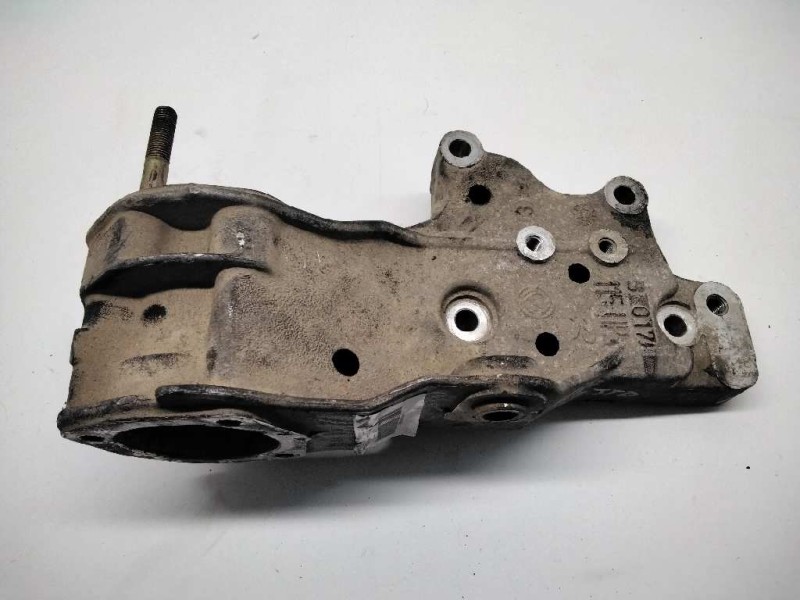 Recambio de soporte motor para fiat stilo (192) 1.9 jtd cat referencia OEM IAM   