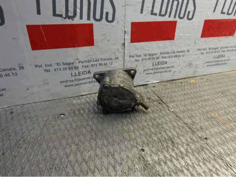 Recambio de depresor freno / bomba vacio para fiat stilo (192) 1.9 jtd cat referencia OEM IAM D31B321C03 PIERBURG 