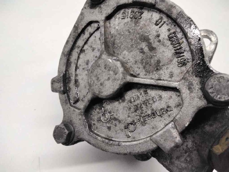 Recambio de depresor freno / bomba vacio para fiat stilo (192) 1.9 jtd cat referencia OEM IAM D31B321C03 PIERBURG 