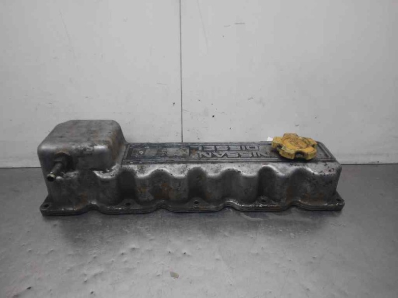 Recambio de tapa balancines para nissan cabstar 09.06 3.0 diesel referencia OEM IAM   