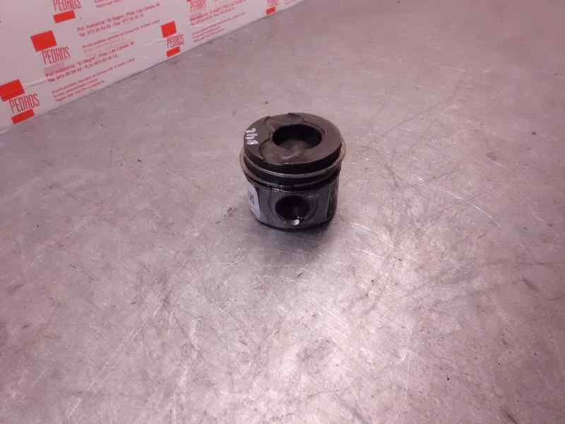 Recambio de piston para citroen c3 1.4 hdi referencia OEM IAM   