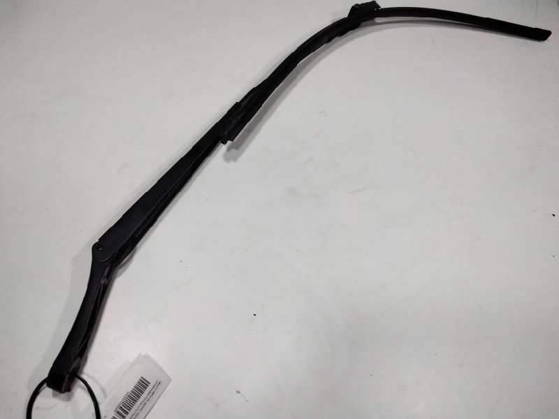 Recambio de brazo limpia delantero izquierdo para volkswagen touran (1t1) trendline referencia OEM IAM   
