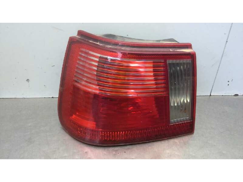 Recambio de piloto trasero izquierdo para seat ibiza (6k1) signo referencia OEM IAM   