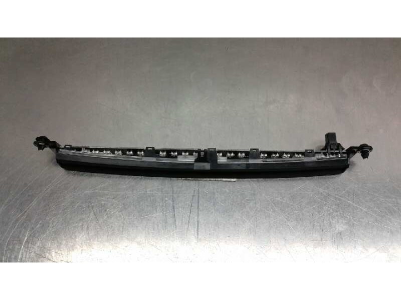 Recambio de luz central de freno para mercedes clase c (w203) sportcoupe c 200 compressor (203.745) referencia OEM IAM A20382004