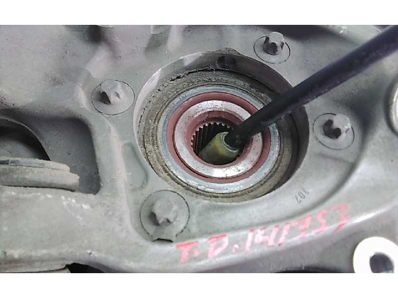 Recambio de mangueta trasera derecha para mercedes clase c (w204) berlina c 220 cdi blueefficiency (204.002) referencia OEM IAM 