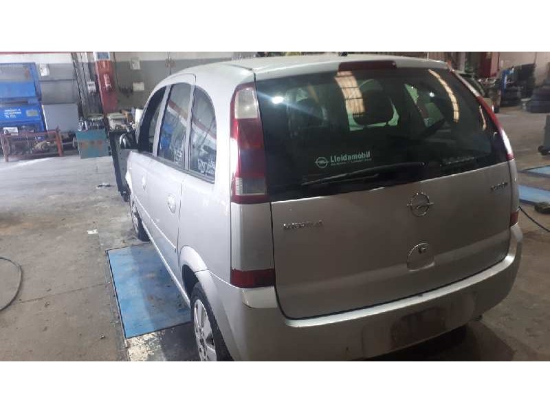 opel meriva del año 2005