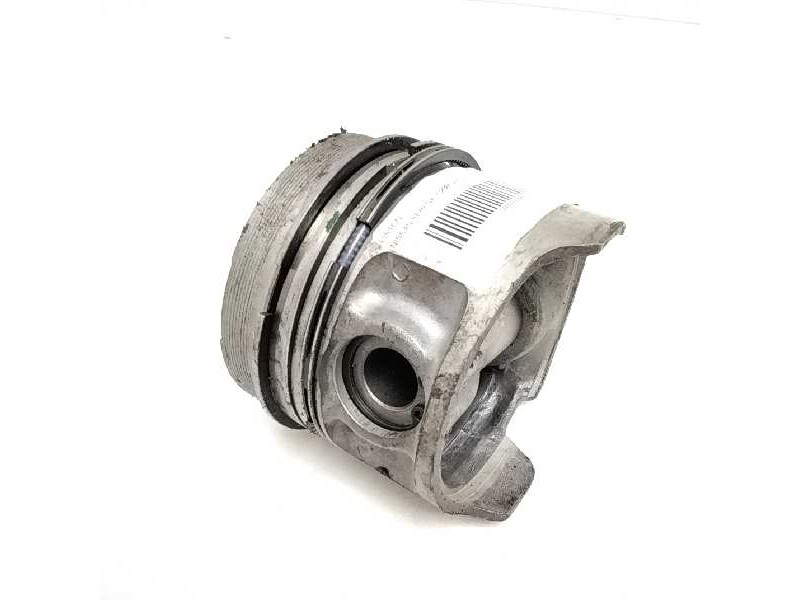 Recambio de piston para nissan serena (c23m) 2.0 diesel referencia OEM IAM   
