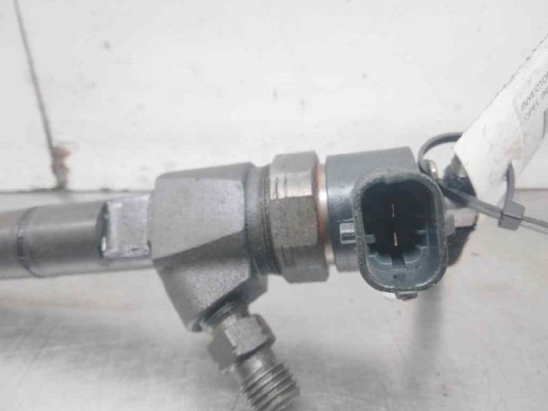 Recambio de inyector para opel insignia berlina cosmo referencia OEM IAM   