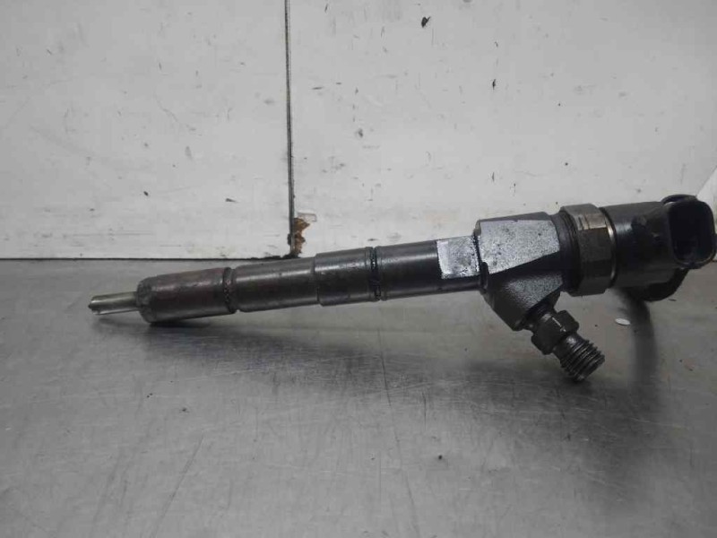 Recambio de inyector para opel insignia berlina cosmo referencia OEM IAM   