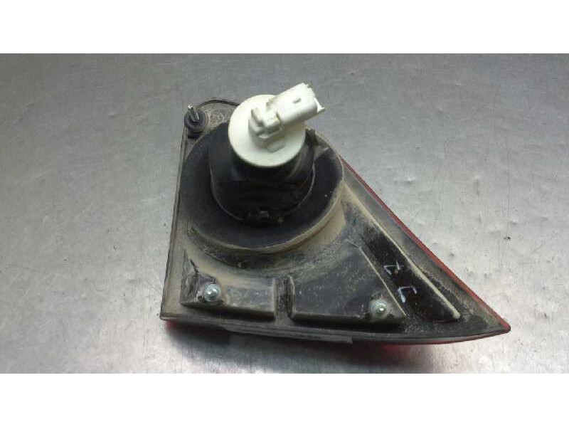 Recambio de piloto trasero derecho porton para nissan qashqai (j10) tekna referencia OEM IAM   