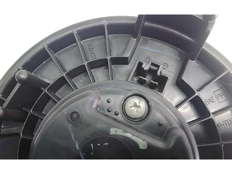 Recambio de motor calefaccion para suzuki sx4 rw (ey) 1.9 ddis turbodiesel referencia OEM IAM AV2727000311  